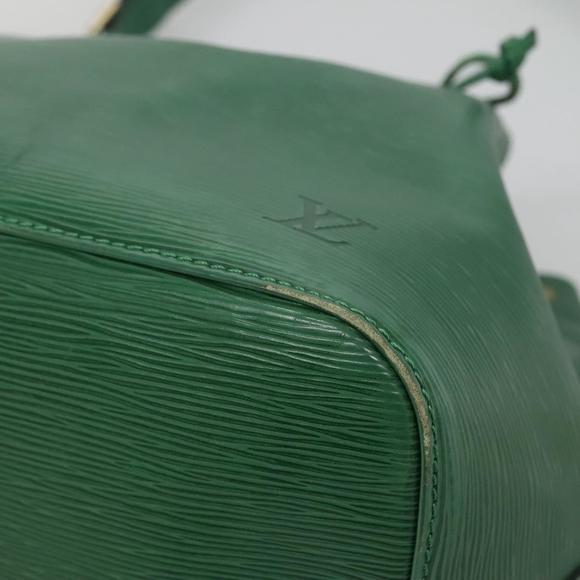 LOUIS VUITTON Epi Petit Noe Shoulder Bag Green M44104 LV Auth 134513 - Picture 9 of 16
